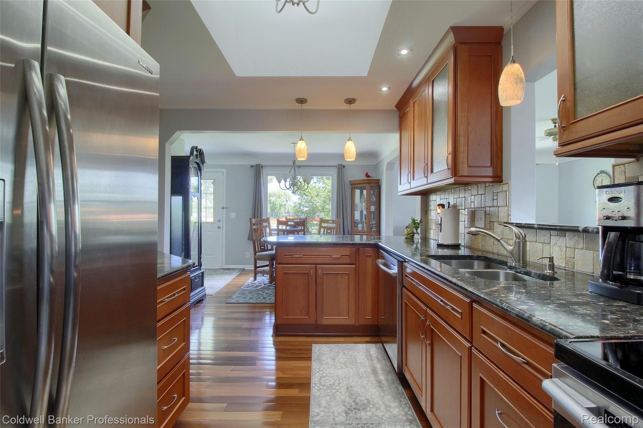 41495 Tyler Road Belleville, MI 48111 - Photo 11 of 32 11-Kitchen-4th-View.jpg
