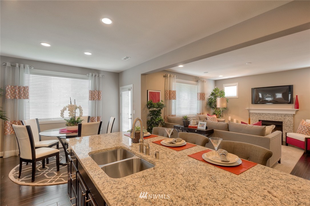 3915 176th Street Southeast, Unit 14 Bothell, WA 98012 - Photo 8 of 25