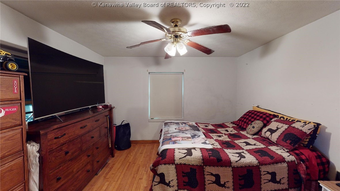5492 Elk River Road North Elkview, WV 25071 - Photo 12 of 39 Gallery Image 12