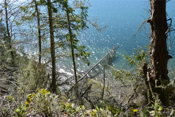 $350,000 | 999 East Sequim Bay Road, Sequim, WA 98382