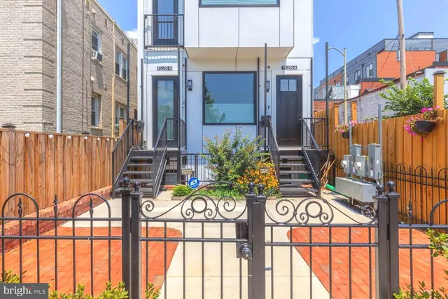 a view of a house with a outdoor space