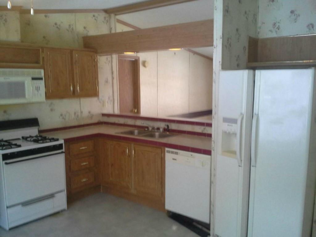 1333 Lee Road Lincoln, ME 04457 - Photo 9 of 17 Photo