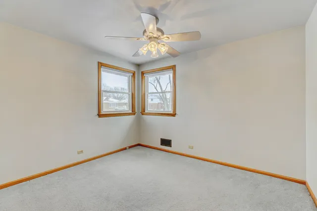 $399,900 | 1850 Kensington Avenue, Westchester, IL 60154