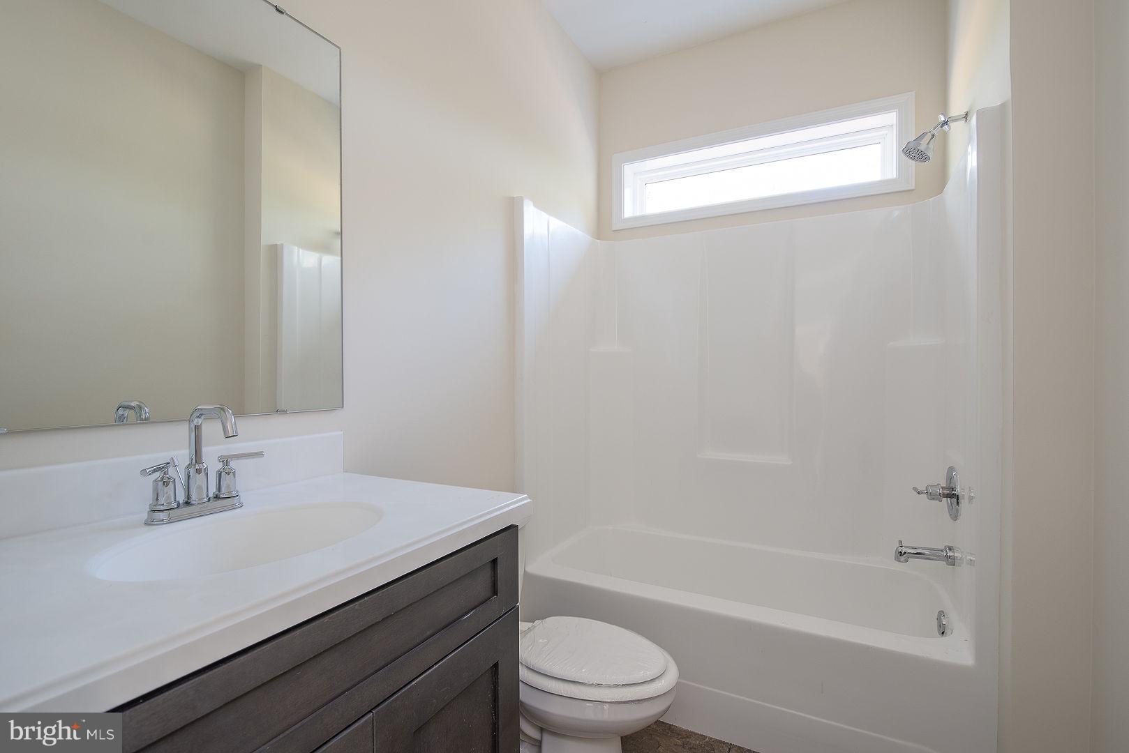 6415 Griffinsburg Road Boston, VA 22713 - Photo 20 of 24 Hall Bath