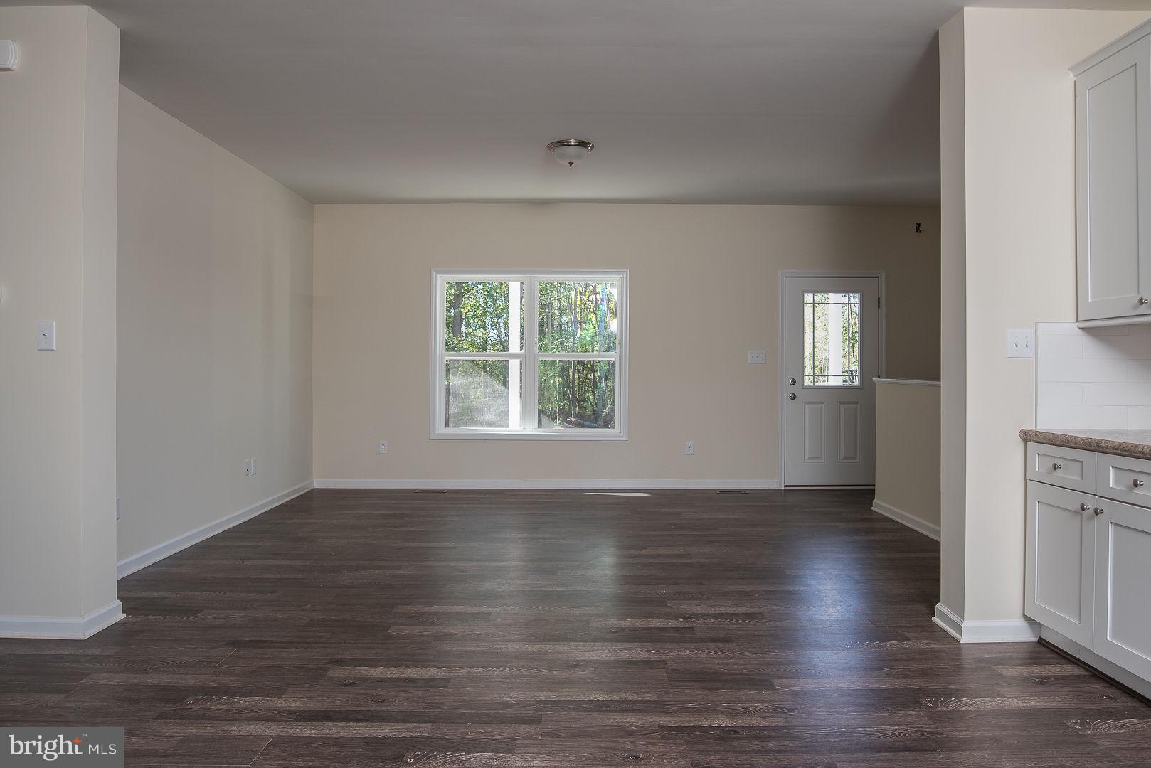 6415 Griffinsburg Road Boston, VA 22713 - Photo 6 of 24 Living Room