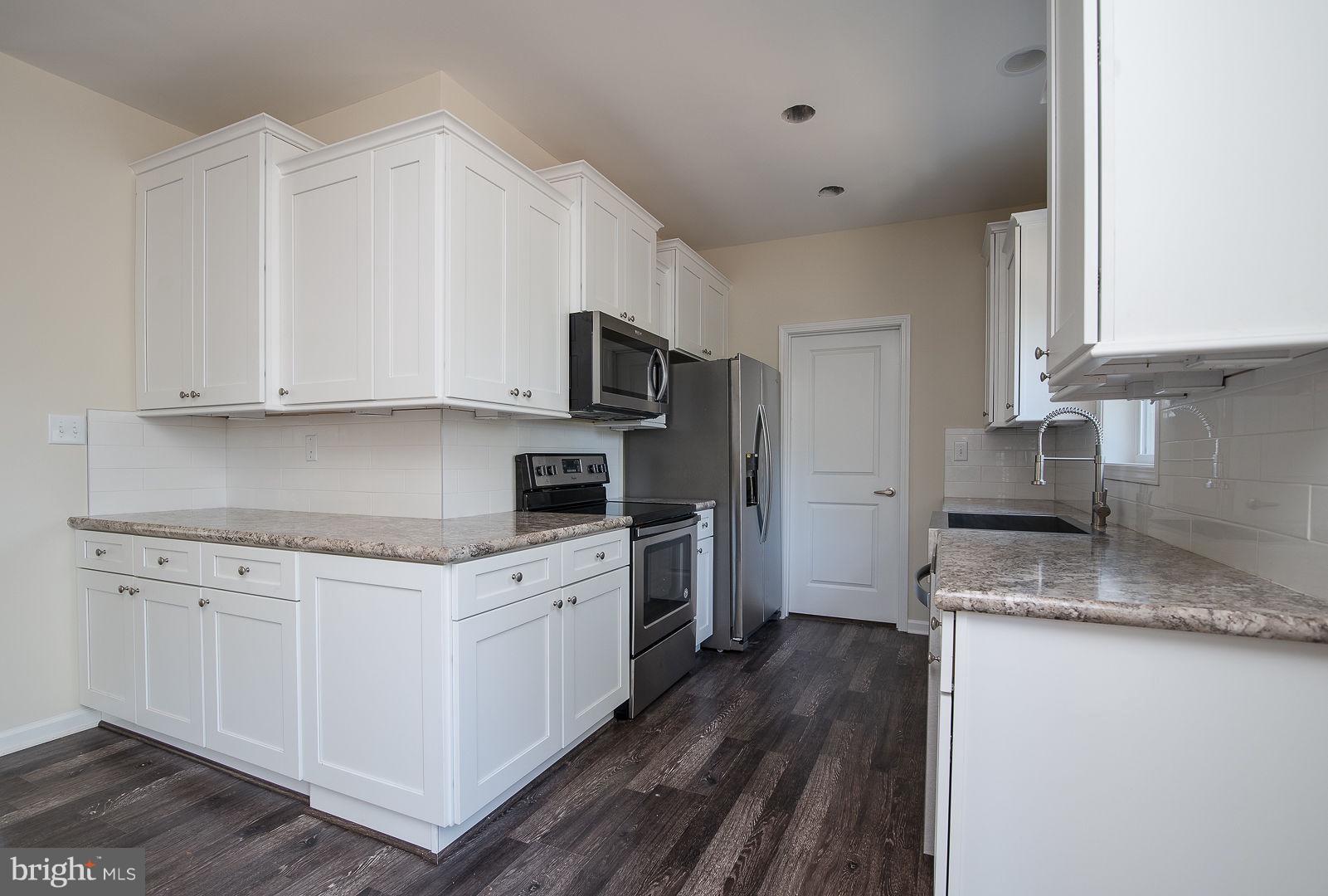 6415 Griffinsburg Road Boston, VA 22713 - Photo 9 of 24 Kitchen