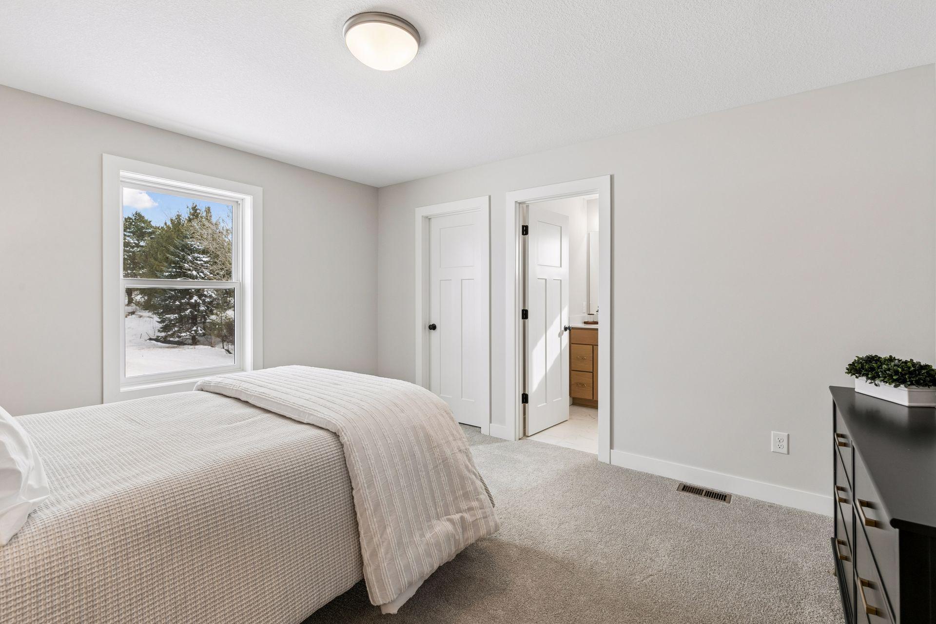 7310 Ambercrest Curve Inver Grove Heights, MN 55077 - Photo 46 of 63
