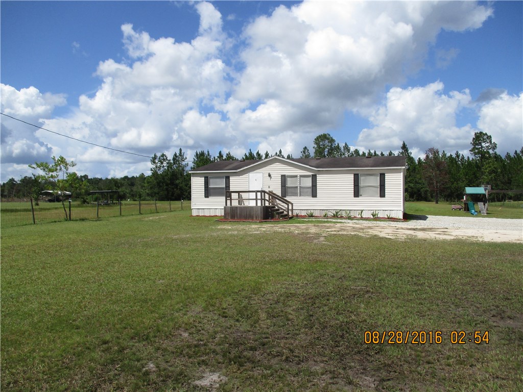 26224 Rowe Road Hilliard, FL 32046 - Photo 1 of 27 Gallery Image 1