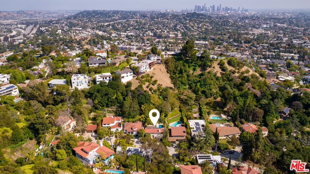 4124 Dundee Drive Los Angeles, CA 90027 - Photo 3 of 54 a view of a city