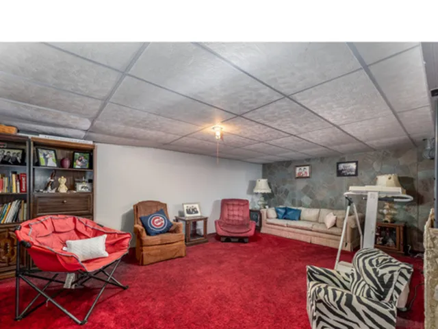 $315,000 | 1907 Coalville Road, Streator, IL 61364