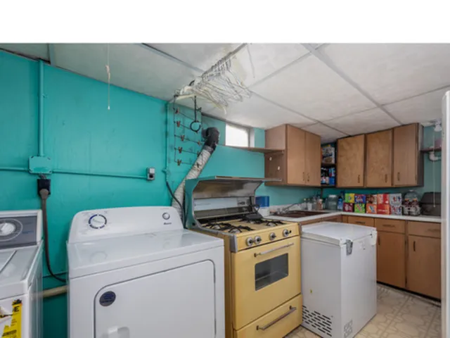 $315,000 | 1907 Coalville Road, Streator, IL 61364