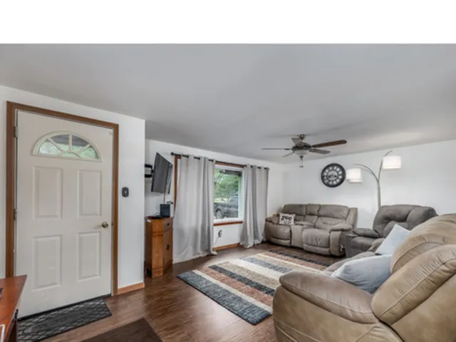 $315,000 | 1907 Coalville Road, Streator, IL 61364