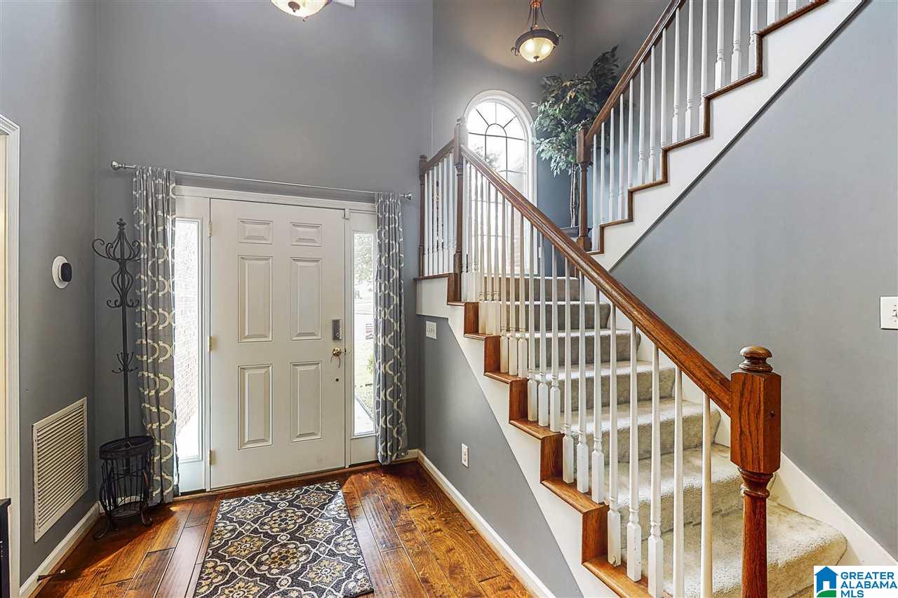 226 Beaver Crest Pelham, AL 35124 - Photo 5 of 38