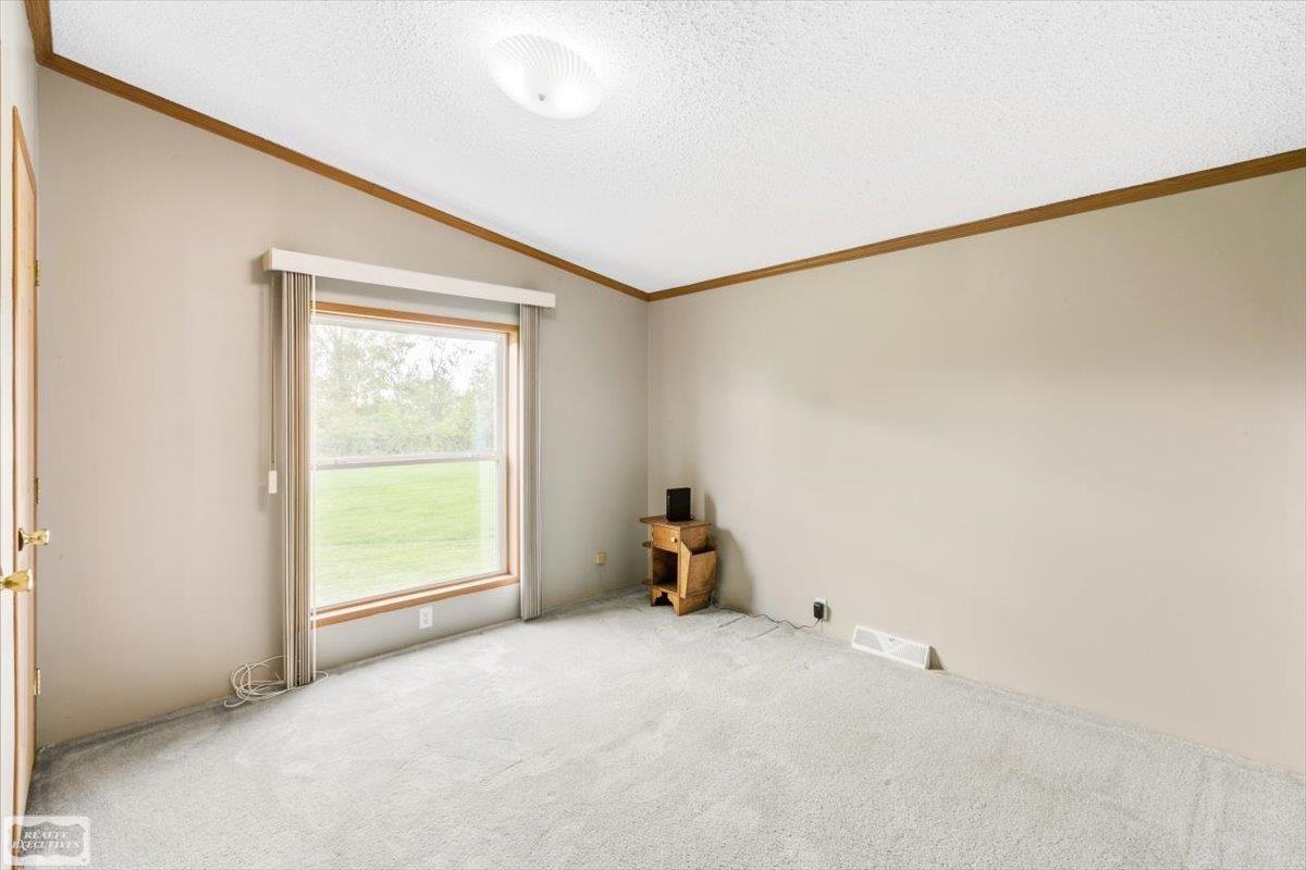8143 Gibbons Road Jeddo, MI 48032 - Photo 20 of 50
