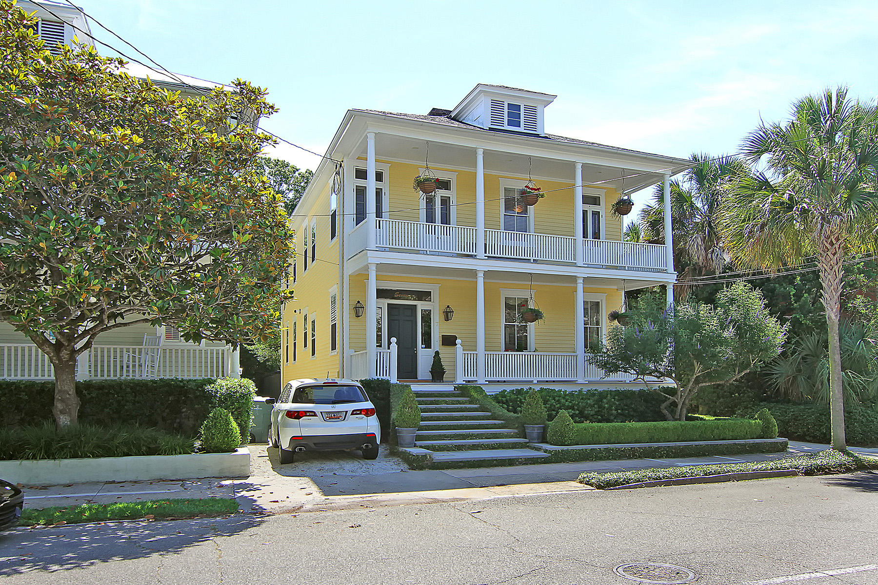 7 Rutledge Boulevard Charleston, SC 29401 - Photo 2 of 42 IMG_0116 copy