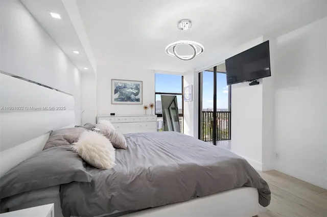 $2,650 | 20301 West Country Club Drive, Unit 1822, Aventura, FL 33180