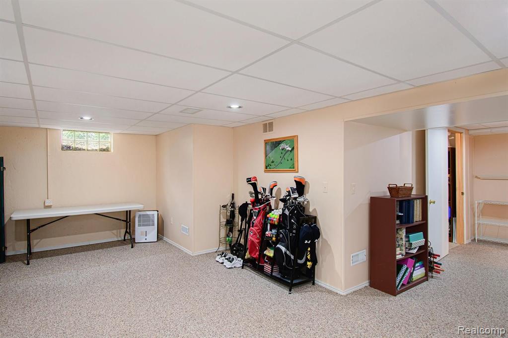 1375 McKail Road Leonard, MI 48367 - Photo 23 of 47