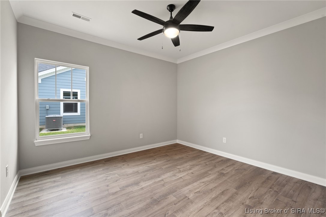 2103 Loop Island Way New Albany, IN 47150 - Photo 21 of 37