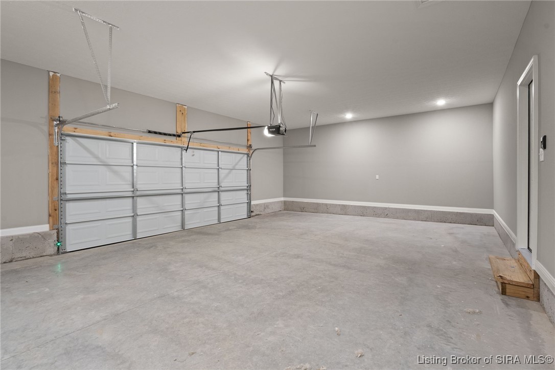 2103 Loop Island Way New Albany, IN 47150 - Photo 32 of 37