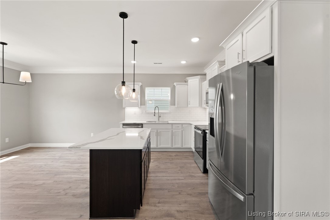 2103 Loop Island Way New Albany, IN 47150 - Photo 7 of 37