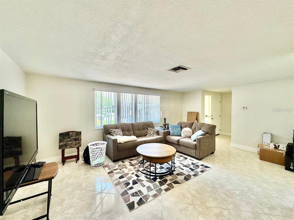 5017 Anchor Way New Port Richey, FL 34652 - Photo 5 of 33