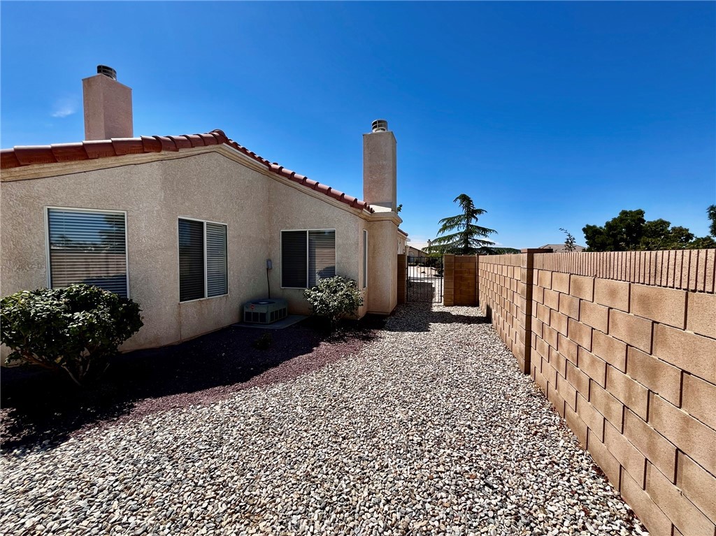 20230 Quail Run Road Apple Valley, CA 92308 - Photo 39 of 71