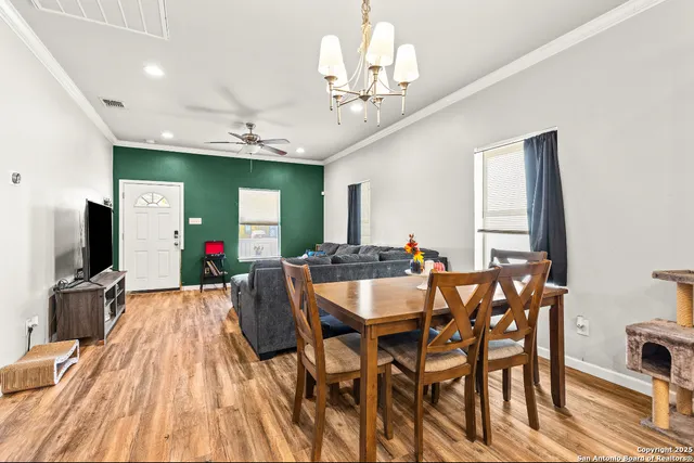 $194,900 | 2537 West Southcross Boulevard, San Antonio, TX 78211