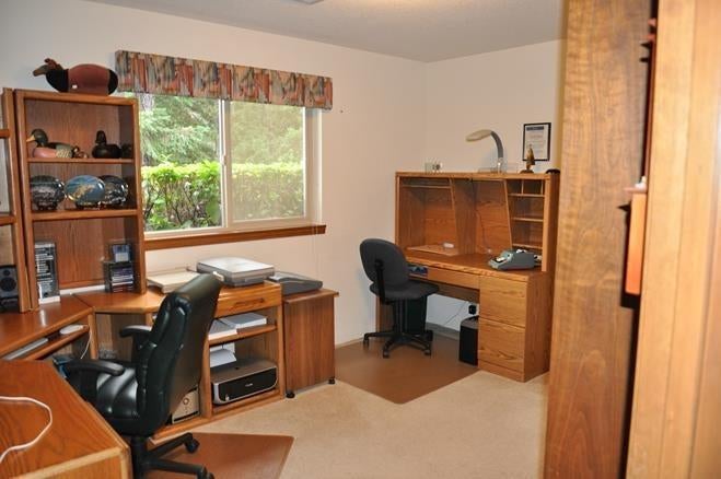 356 Becklin Drive Merlin, OR 97532 - Photo 16 of 29 Bedroom or office.