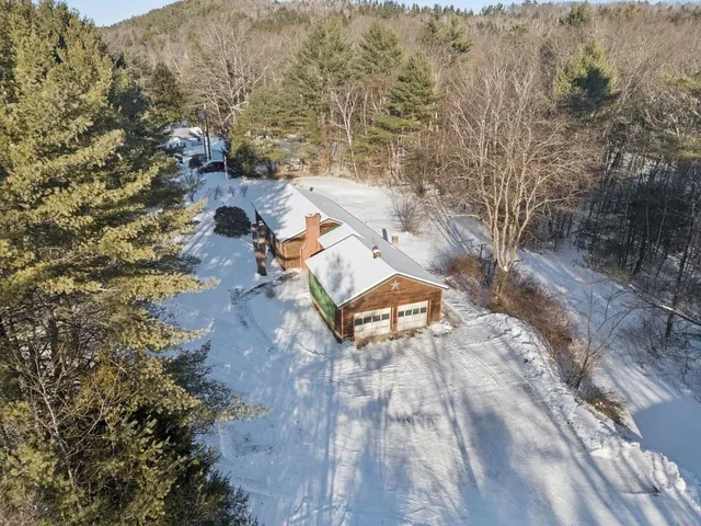 $295,000 | 434 South Main Street, Newport, NH 03773