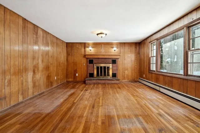 $295,000 | 434 South Main Street, Newport, NH 03773