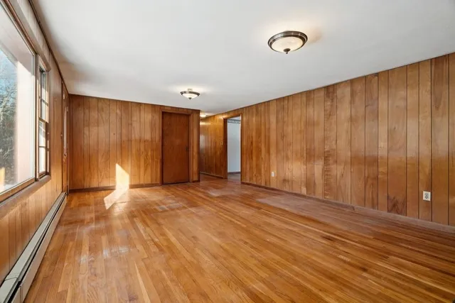 $295,000 | 434 South Main Street, Newport, NH 03773