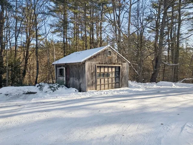 $295,000 | 434 South Main Street, Newport, NH 03773