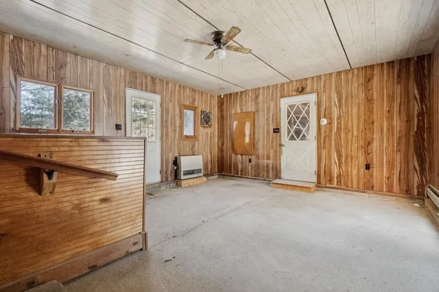 $295,000 | 434 South Main Street, Newport, NH 03773