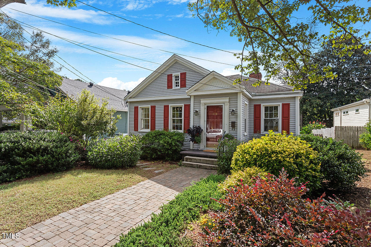 628 East Franklin Street Raleigh, NC 27604 - Photo 4 of 37 628 East Franklin Street_03