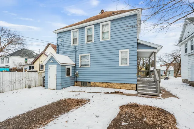 $225,000 | 1120 6th Street South, Unit 11201122, La Crosse, WI 54601