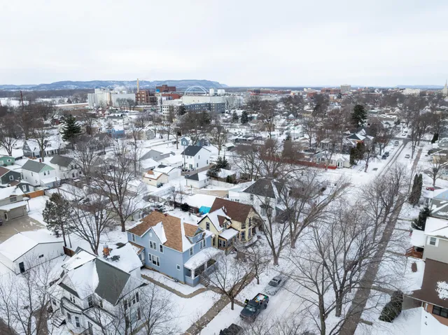 $225,000 | 1120 6th Street South, Unit 11201122, La Crosse, WI 54601