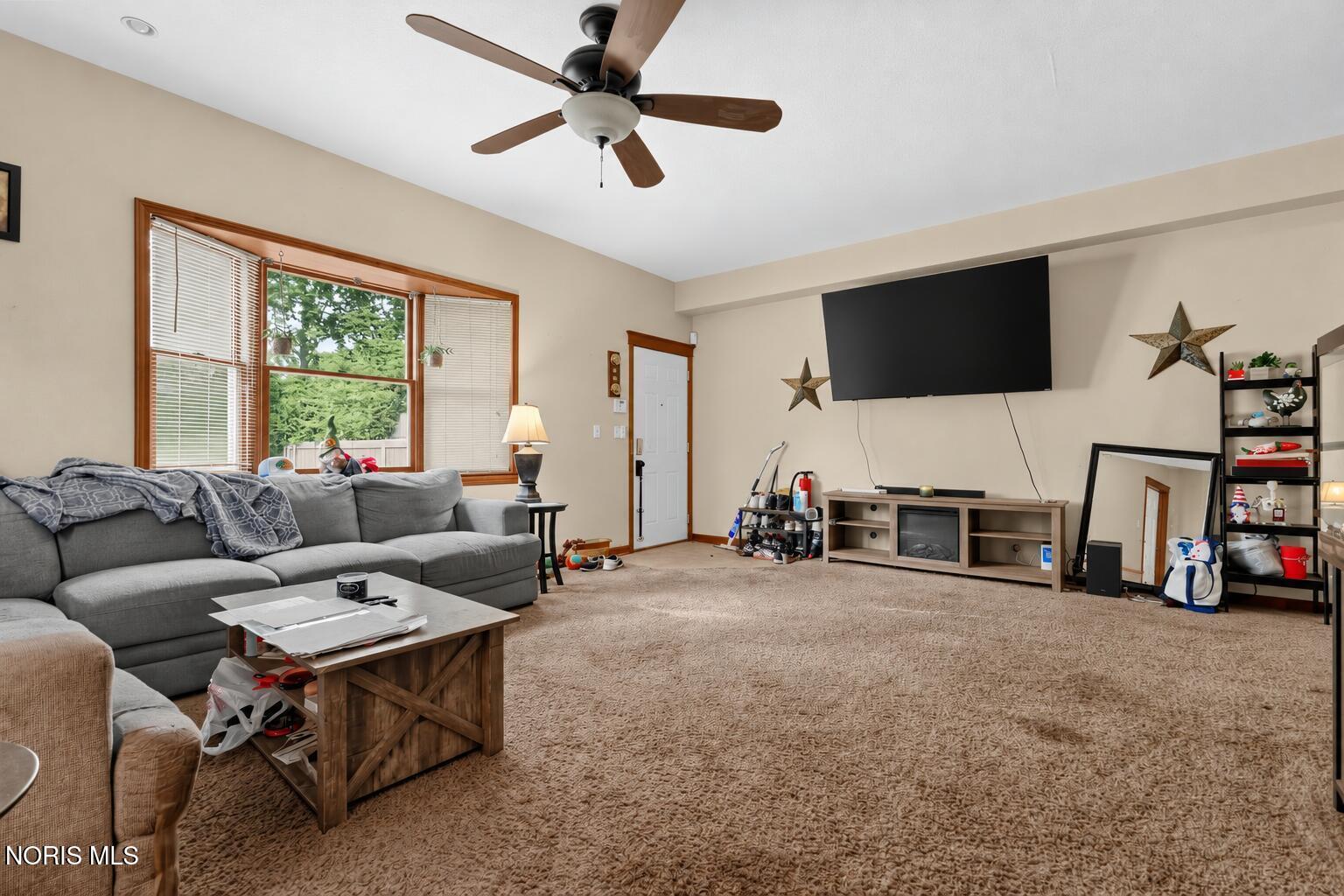 5243 Rowland Road Toledo, OH 43613 - Photo 3 of 24 Gallery Image 3