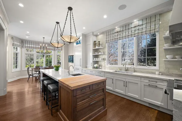 $3,249,000 | 255 Harbor Street, Glencoe, IL 60022