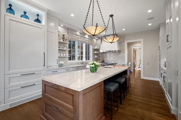 $3,249,000 | 255 Harbor Street, Glencoe, IL 60022