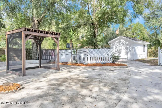 $1,475 | 5905 Diamond Street, Jacksonville, FL 32208