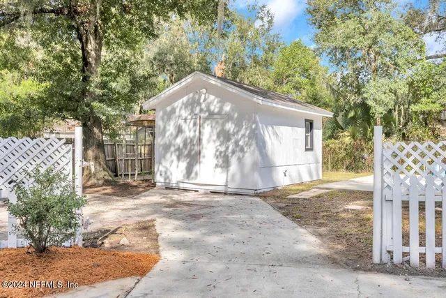 $1,475 | 5905 Diamond Street, Jacksonville, FL 32208