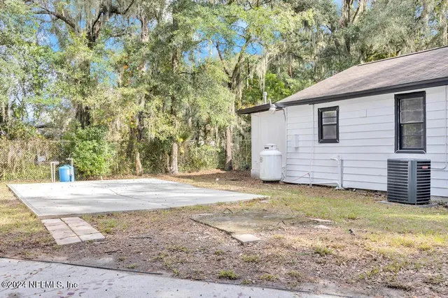 $1,475 | 5905 Diamond Street, Jacksonville, FL 32208