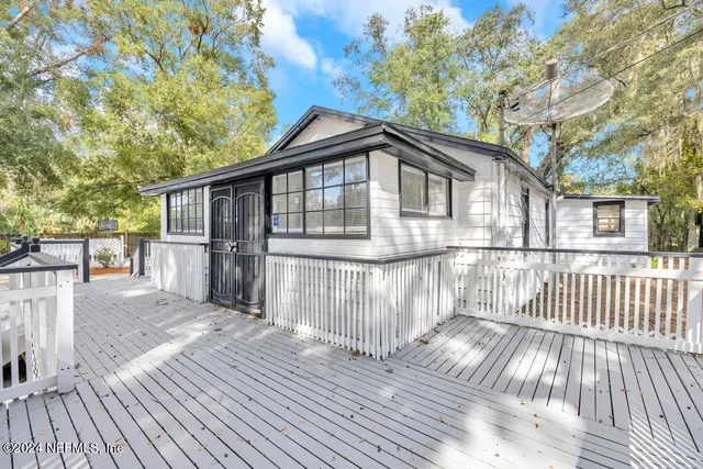 $1,475 | 5905 Diamond Street, Jacksonville, FL 32208