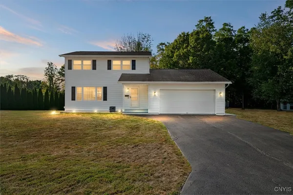 $450,000 | 54 Clintonview Boulevard, New Hartford, NY 13413