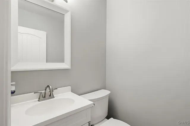 $450,000 | 54 Clintonview Boulevard, New Hartford, NY 13413