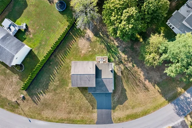 $450,000 | 54 Clintonview Boulevard, New Hartford, NY 13413