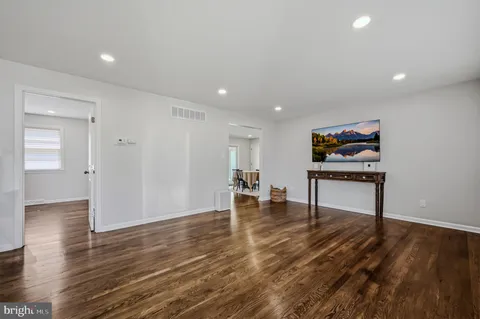 $365,000 | 332 East Roosevelt Avenue, New Castle, DE 19720