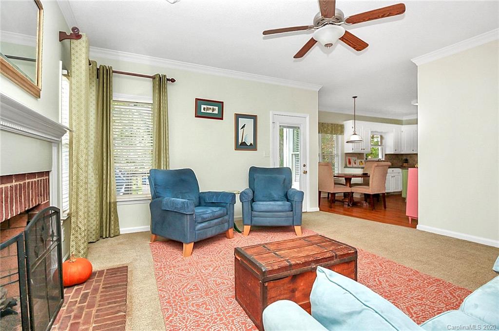 1735 Double Oaks Road Fort Mill, SC 29715 - Photo 12 of 39 Gallery Image 12