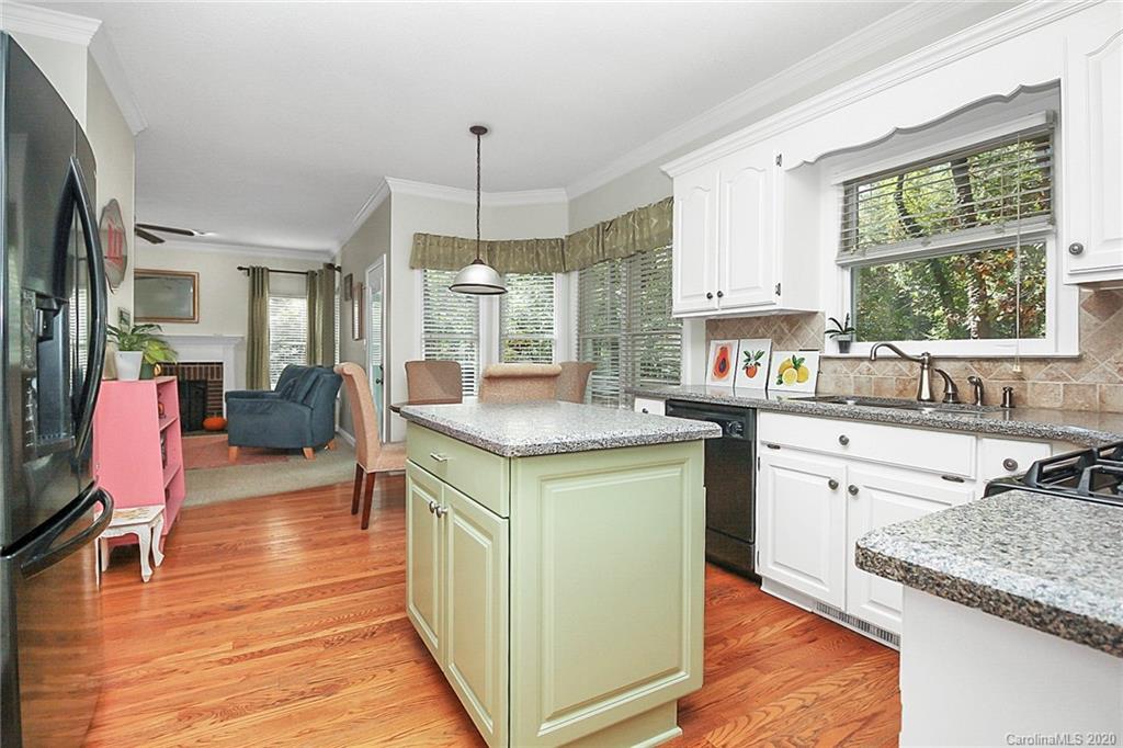 1735 Double Oaks Road Fort Mill, SC 29715 - Photo 17 of 39 Gallery Image 17
