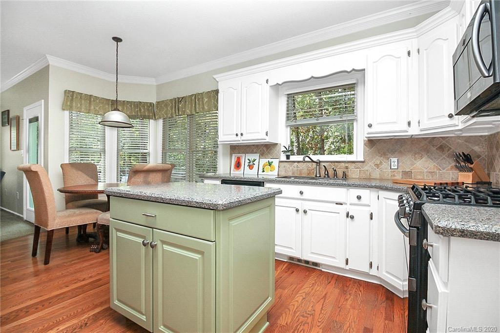 1735 Double Oaks Road Fort Mill, SC 29715 - Photo 18 of 39 Gallery Image 18